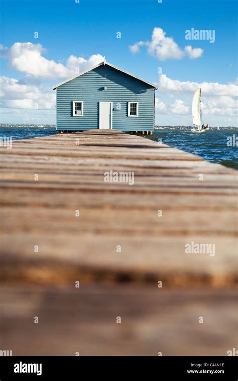 Crawley Edge Boatshed Hi Res Stock Photography And Images Alamy