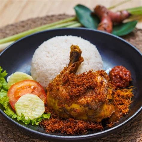 Chicken Serundeng Recipe. Tired of the usual fried chicken? Here… | by ...