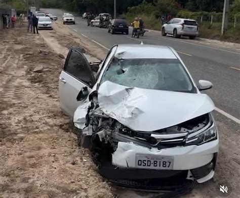 Grave Acidente Entre Carro E Moto Deixa Uma Pessoa Morta E Outra Ferida