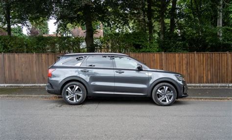 Standard SUV vs Midsize SUV: What Is The Difference Between It?