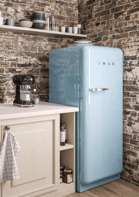 Frigorifero Smeg FAB28RAZ1 Azzurro Designperte It