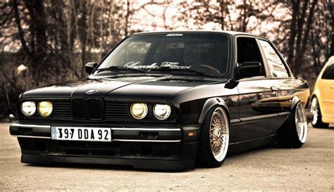 Bmw E30 3 Series Black Slammed Bmw E30 Bmw E30 M3 Bmw