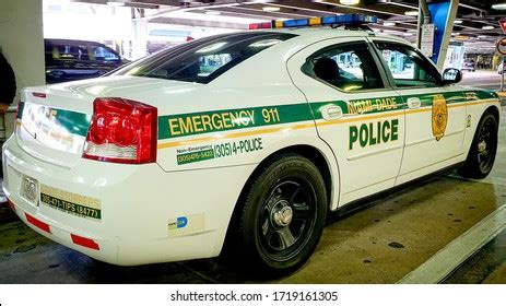 66 Miami Dade Police Department Images, Stock Photos & Vectors ...