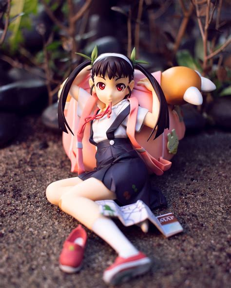 Hachikuji Mayoi - figure.community