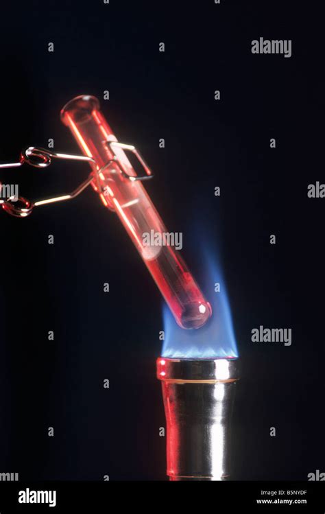 Bunsen Burner Hi Res Stock Photography And Images Alamy