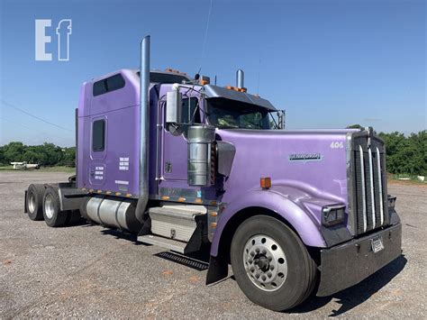 2001 Kenworth W900 Online Auctions