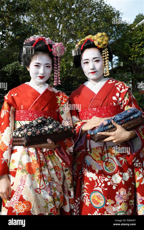 Japanese Geishas Kyoto Japan Asia Stock Photo Alamy