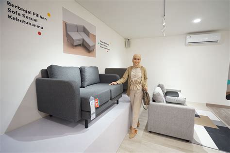 dekoruma buka showroom pertama  daerah istimewa yogya