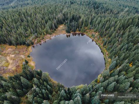 Aerial view of Mirror Lake in Oregon, USA — no people, wild - Stock ...