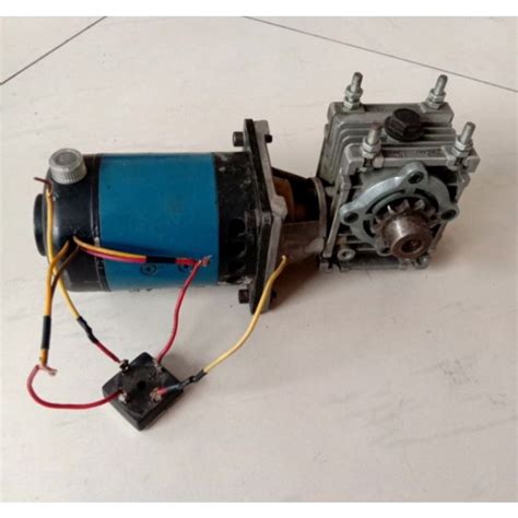 Jual Dinamo Dc Motor Gearbox Worm 220V 50W 200rpm High Torqui Shopee