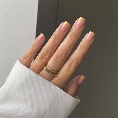 Yellow Nails To Inspire Your Next Mani The Pink Brunette