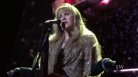 Fleetwood Mac Gold Dust Woman Live In Chicago 3 1 2019 YouTube