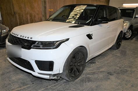 Appeal As CCTV Shows Range Rover Stolen From Gloucester Driveway In