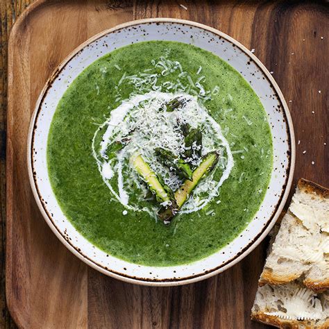 Recette Soupe D Asperges Vertes Au Parmesan