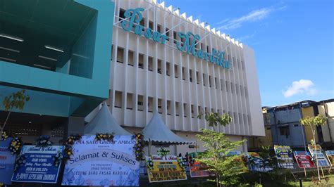 Gedung Baru Pasar Mardika Ambon Resmi Beroperasi Media Center