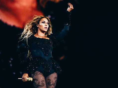 Beyoncé Postpones New Jersey Concert for Vocal Rest | E! News