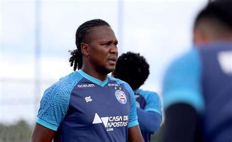 Jornal Correio Em Fim De Contrato Bahia Se Despede De Rodallega