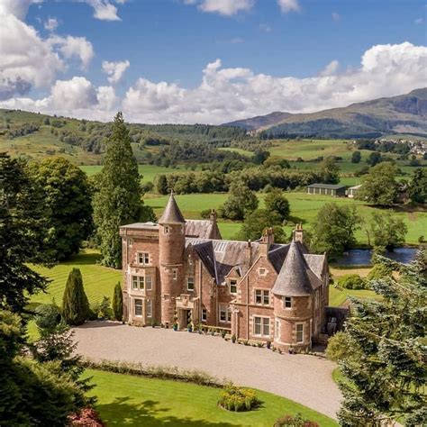 The fabulous castle Gart Callander Castle in the Scotish highlands is a ...