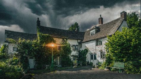 Our Terrifying Night In Englands Most Haunted House Ancient Ram Inn