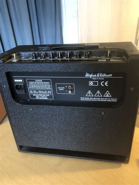 Edition Blue 15 R Hughes Kettner Edition Blue 15 R Audiofanzine