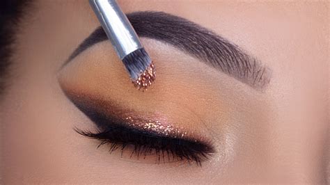 Soft Glitter Smoked Winged Liner Tutorial Youtube