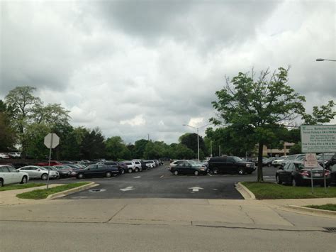Naperville Metra Station - Parking in Naperville | ParkMe