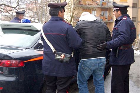 Lainate I Carabinieri Arrestano Stalker Su Esecuzione Di Ordinanza Di