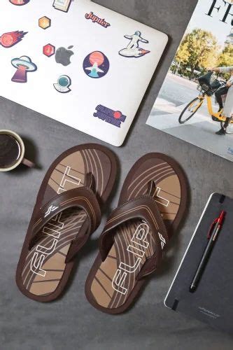 Daily Wear Casual Flip It Croma Line Men Slippers Design Pattern