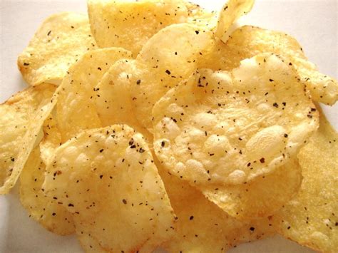 Lays Kettle Cooked Sea Salt Cracked Pepper Potato Chips Snackeroo