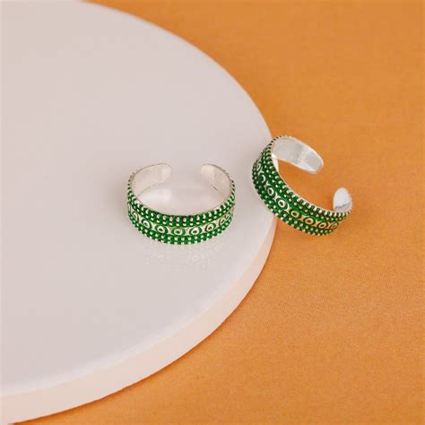 Buy GIVA Oxidised Silver Green Glory Toe Rings For Womens And Girls Online