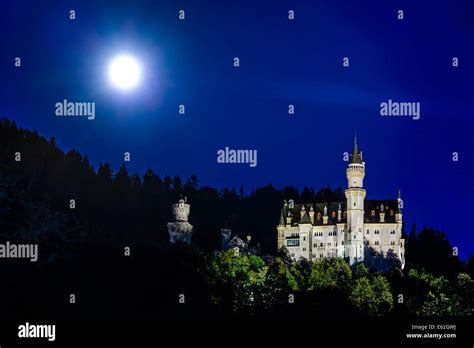 Schloss Neuschwanstein Castle Fotograf As E Im Genes De Alta Resoluci N