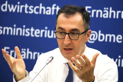 Migrationsdebatte Gr Nen Minister Zdemir Unter Beschuss Sorge Um