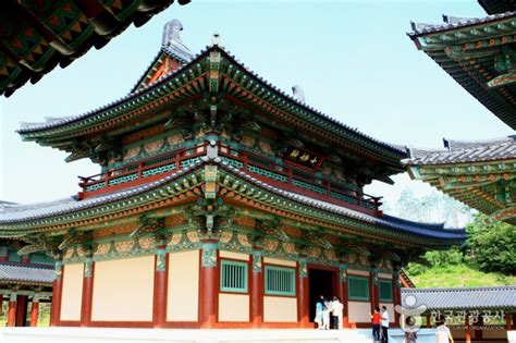 Baekje Cultural Land | 백제문화단지 : TRIPPOSE