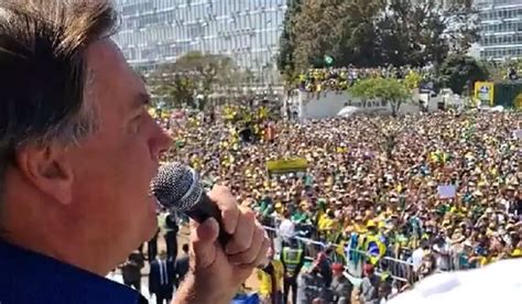 TSE proíbe Bolsonaro de usar imagens do 7 de Setembro em propagandas