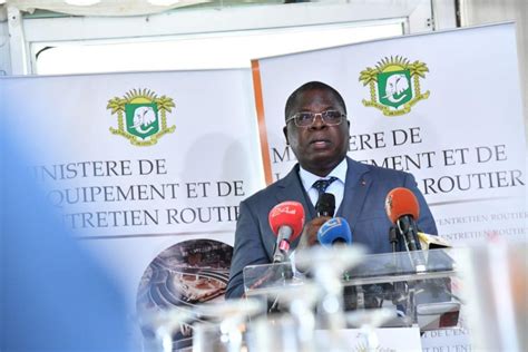 Côte Divoire Infrastructures Routières Le Ministre Amédé Koffi