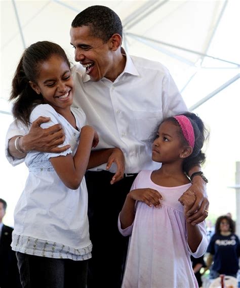 Obama Family - Barack Obama Photo (2821103) - Fanpop