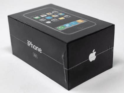 Brand New iPhone 2007 Sold For Almost $40,000 – Research Snipers