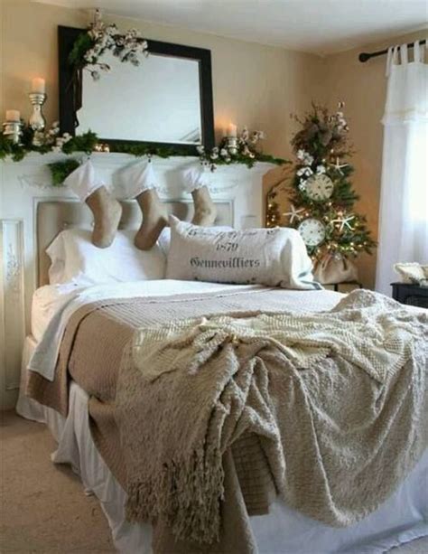 Adorable Christmas Bedroom D Cor Ideas Digsdigs