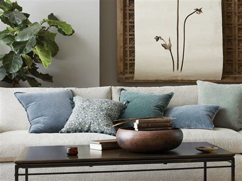 Stylish Throw Pillow Ideas For Grey Couches