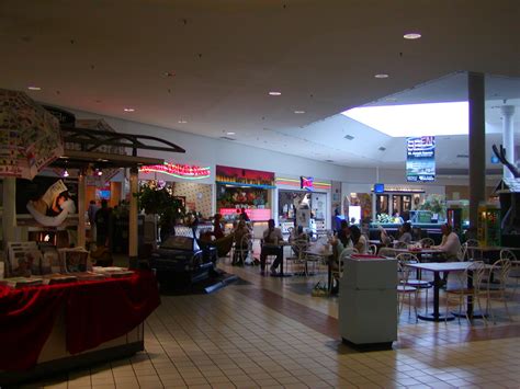 Brazos Buildings & Businesses: Post Oak Mall Stores, 1992-2002