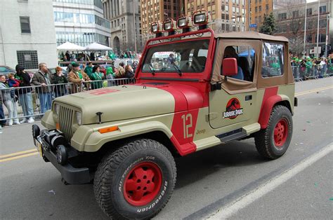 Jurassic Park Jeep 12 by Cbassett on DeviantArt