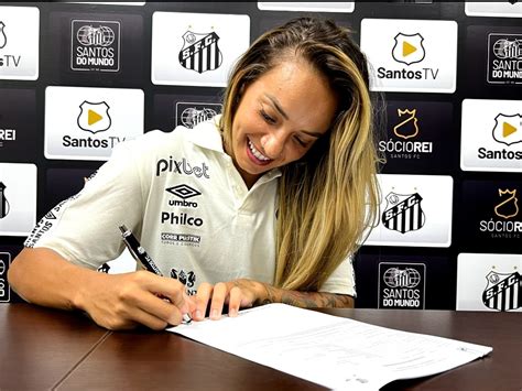 Thaisinha Renova Contrato Santos FC E Permanece Nas Sereias Da Vila