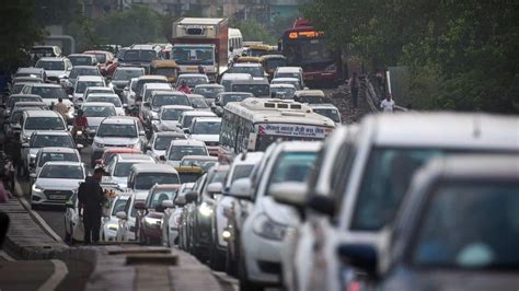 Noida Traffic Updates Routes To Avoid Today Due To Signature Bridges