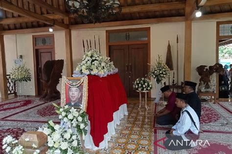 Duta Besar Ri Untuk Italia Meninggal Dunia Dimakamkan Di Bantul Jpnn