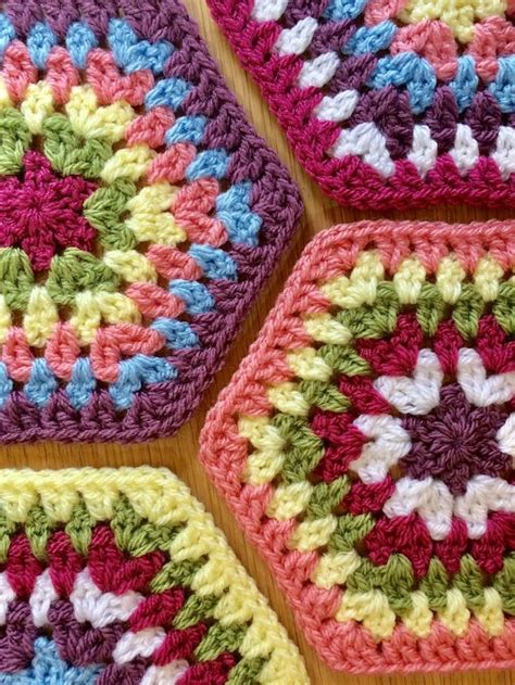 Granny Hexagons The Crochet Swirlthe Crochet Swirl Hexagon Crochet