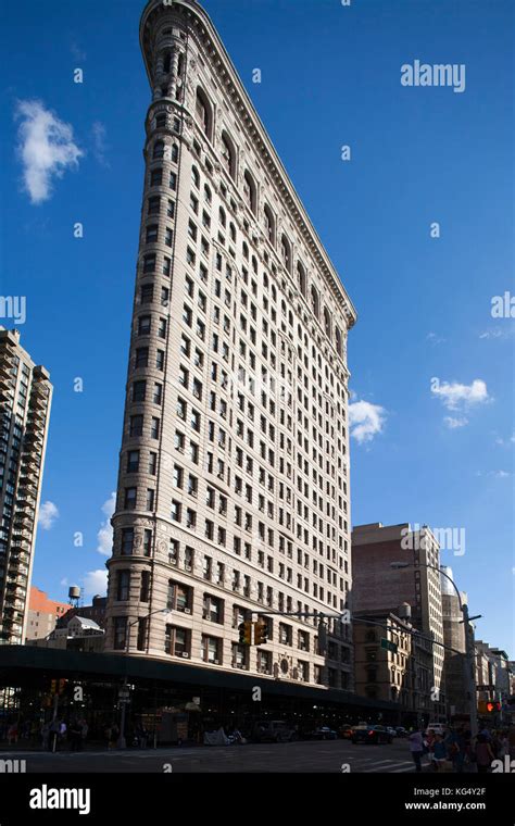 Flatiron Building And Madison Square Manhattan New York Usa America