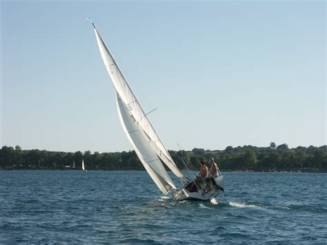 Lake Bolsena, Italy - Things to do at Lake Bolsena - Lakes in Italy - LII