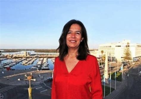 Ana Passos quer militantes a escolher candidato do PS à Câmara de Faro