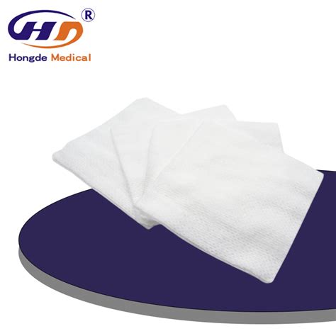 HD5 Sterile Nonwoven Wet Tissue Facial Cosmetic Pads Cross Lapping