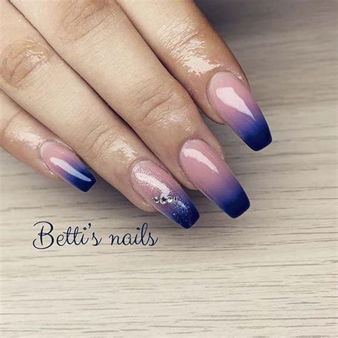 23 Blue Ombre Nails And Ideas We Re Trying Asap Stayglam